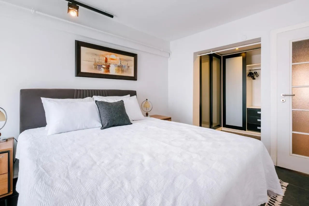 Stylish Flat 12 Min To Pera Museum In Sisli Apartment Istanbul Turkey