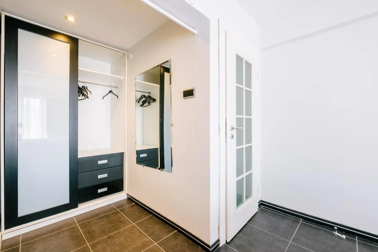 Stylish Flat 12 Min To Pera Museum In Sisli Apartment Istanbul